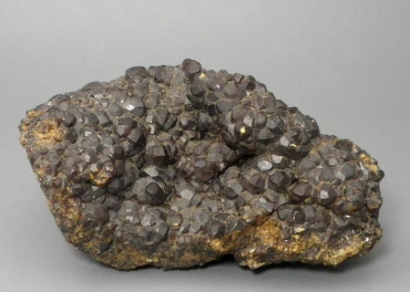 Андрадит (гранат) - «globural.ru» - Краснодар